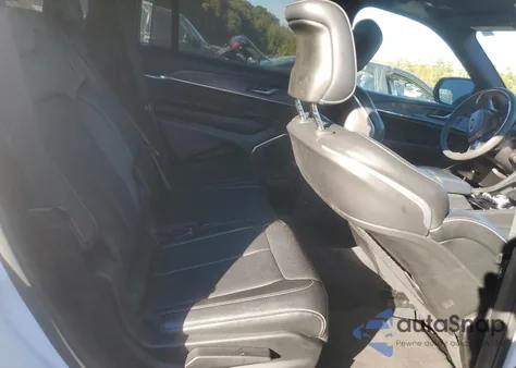 2023 Jeep Grand Cherokee L Overland z USA, uszkodzony, nr VIN 1C4RJKDG8P8103430